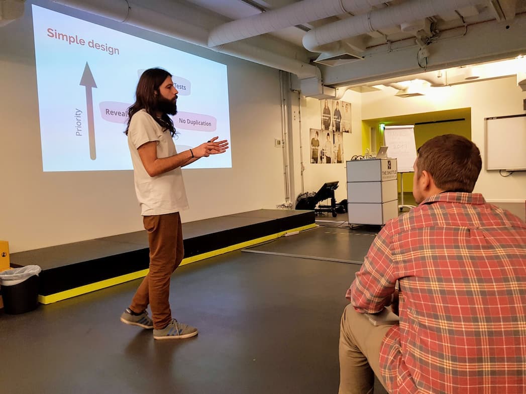 Speaking engagements, keynotes, and interactive workshop facilitation on AI and innovation